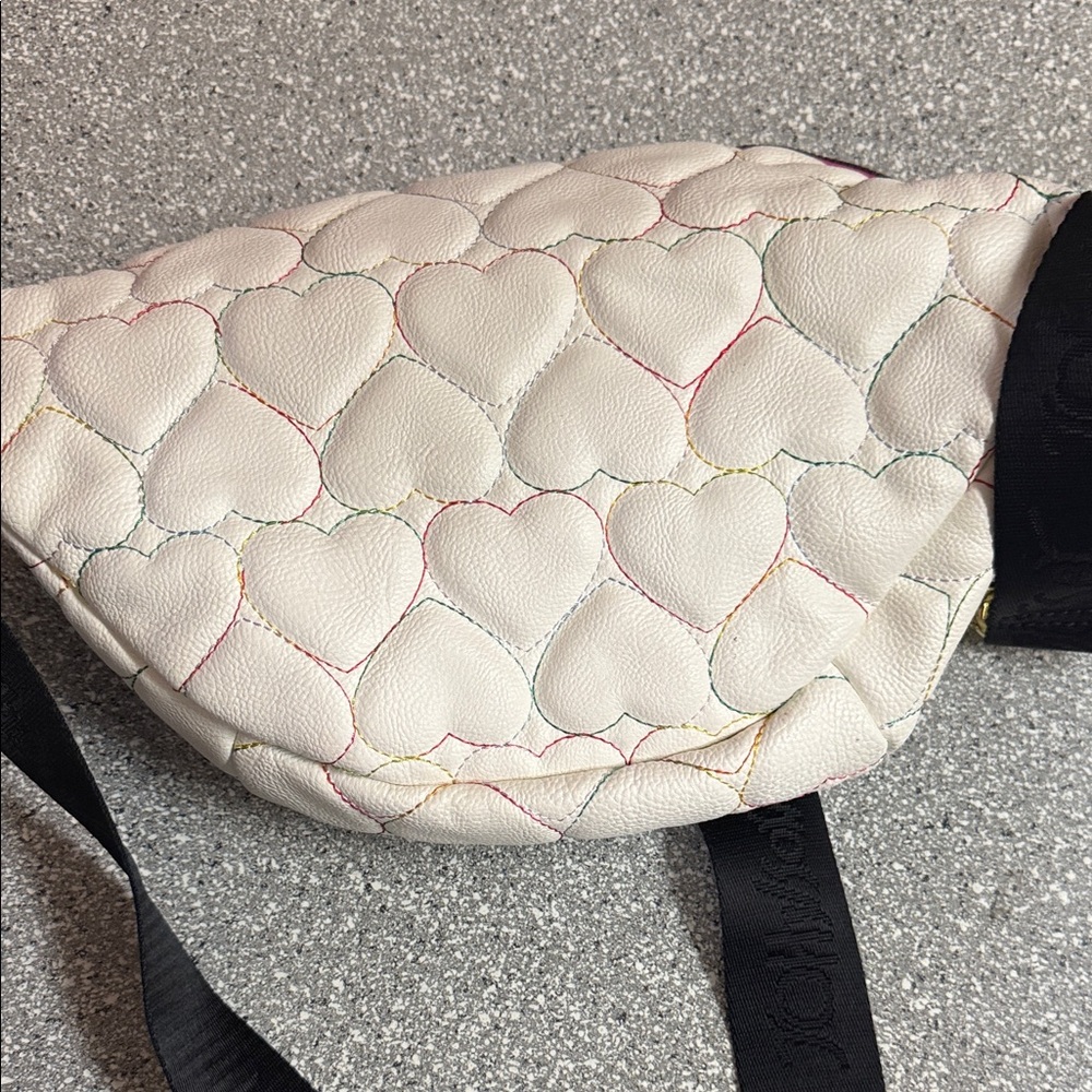 Betsey Johnson Cream Heart Quilted Crossbody Bag - Picture 5 of 5